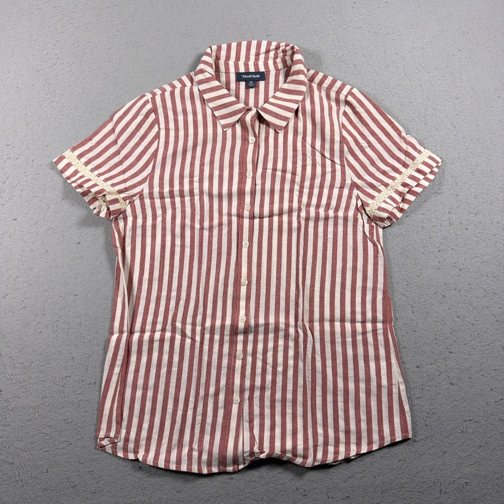 ModCloth Shirt Womens Medium Red White Stripe Button Up Short Sleeve Crochet